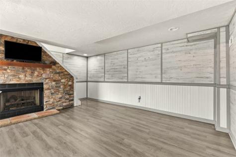 229 Orchard Spring Scott Township PA 15220