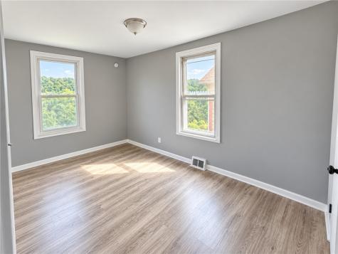5221 Schenley Avenue Garfield PA 15224