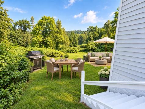 5221 Schenley Avenue Garfield PA 15224