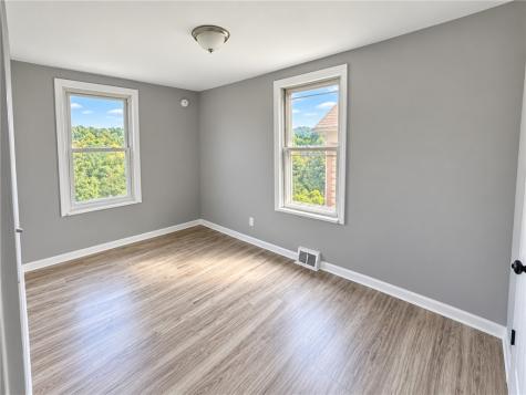 5221 Schenley Avenue Garfield PA 15224