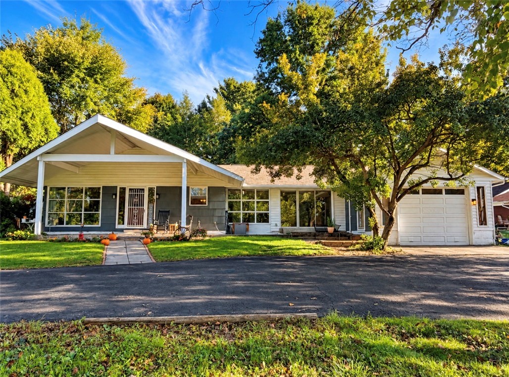 102 Andrews Trace Franklin Township PA 16001