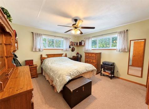 102 Andrews Trace Franklin Township PA 16001