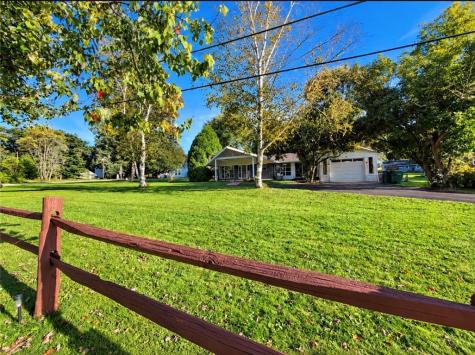 102 Andrews Trace Franklin Township PA 16001