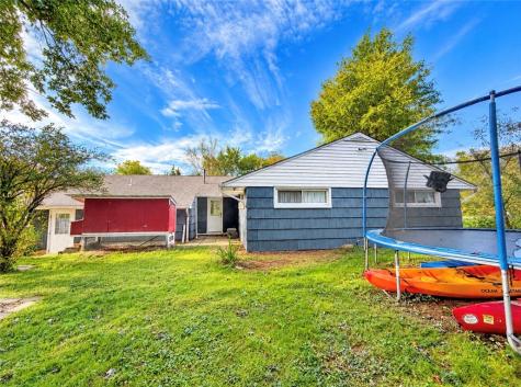 102 Andrews Trace Franklin Township PA 16001