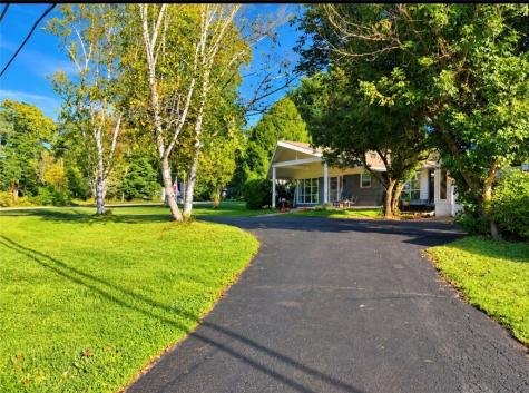 102 Andrews Trace Franklin Township PA 16001