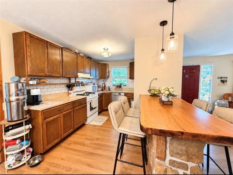 102 Andrews Trace Franklin Township PA 16001