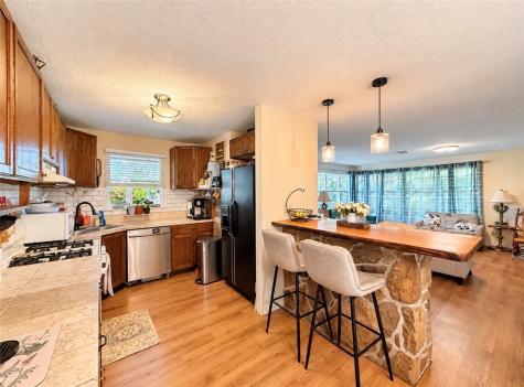 102 Andrews Trace Franklin Township PA 16001