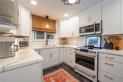 214 W Main Street Ligonier Boro PA 15658