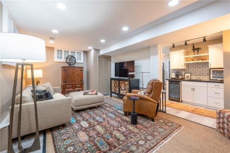 214 W Main Street Ligonier Boro PA 15658
