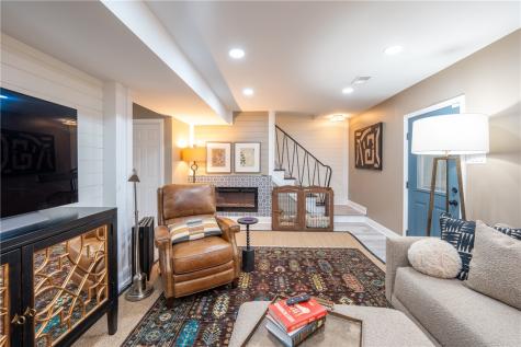 214 W Main Street Ligonier Boro PA 15658
