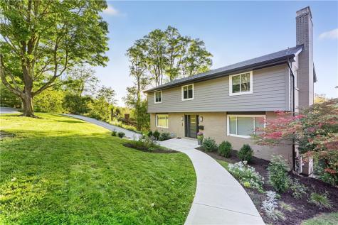 736 Pinetree Road Mt Lebanon PA 15243