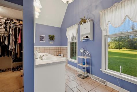 270 Kauffman Road Scott Township PA 16101