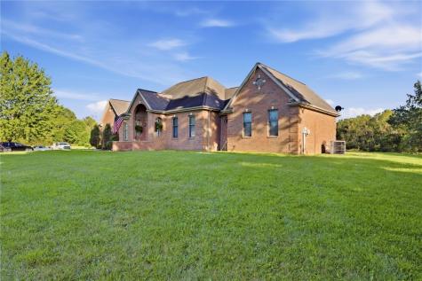 270 Kauffman Road Scott Township PA 16101
