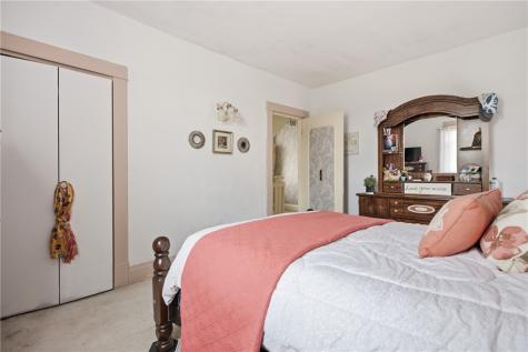 423 Deer Lane Rochester PA 15074