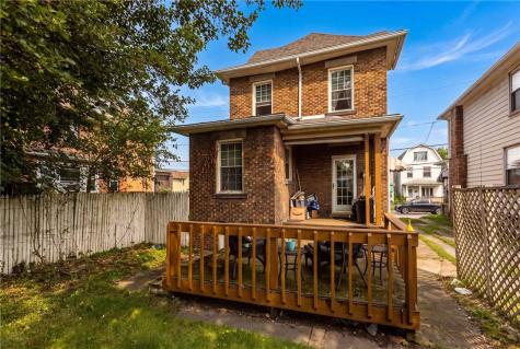 423 Deer Lane Rochester PA 15074