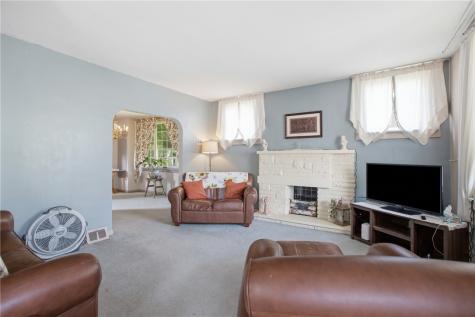 423 Deer Lane Rochester PA 15074