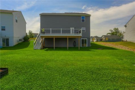 333 Arden Drive Lancaster Township PA 16037