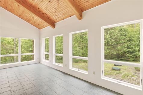 288 Ft Dewart Lane Allegheny Township PA 15926