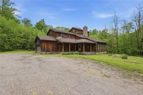 288 Ft Dewart Lane Allegheny Township PA 15926