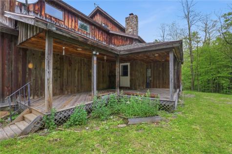 288 Ft Dewart Lane Allegheny Township PA 15926