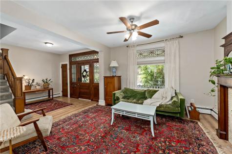 212 Elm Street Edgewood PA 15218
