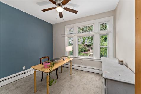 212 Elm Street Edgewood PA 15218