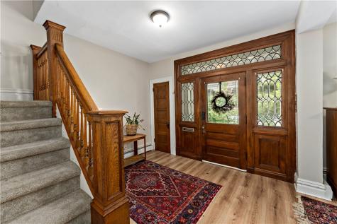 212 Elm Street Edgewood PA 15218