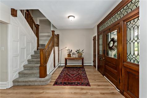 212 Elm Street Edgewood PA 15218