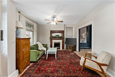 212 Elm Street Edgewood PA 15218