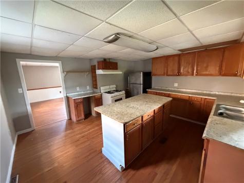613 1st Street Charleroi Boro PA 15022