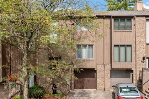 395 Hemlock Court Ross Township PA 15237