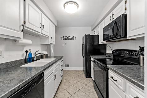395 Hemlock Court Ross Township PA 15237