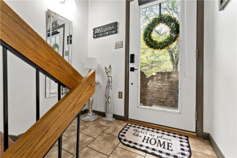 395 Hemlock Court Ross Township PA 15237