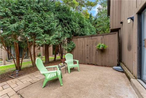 395 Hemlock Court Ross Township PA 15237