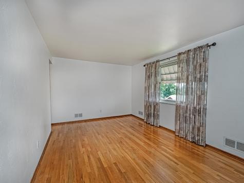 638 Elaine Drive Baldwin Boro PA 15236
