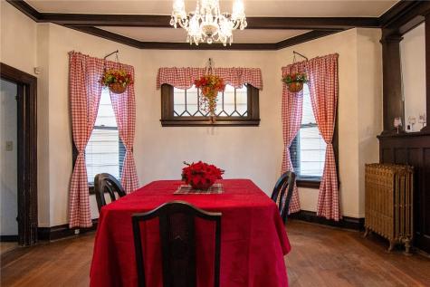 222 N 2nd Street Jeannette PA 15644