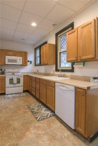 222 N 2nd Street Jeannette PA 15644