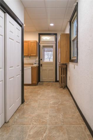 222 N 2nd Street Jeannette PA 15644