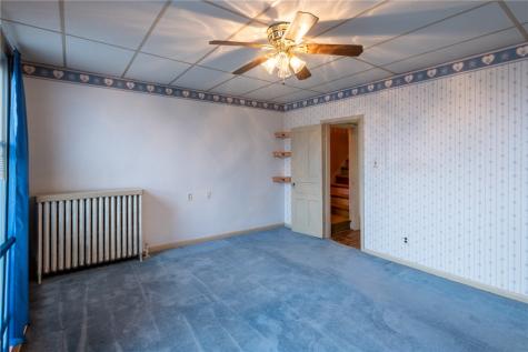 222 N 2nd Street Jeannette PA 15644