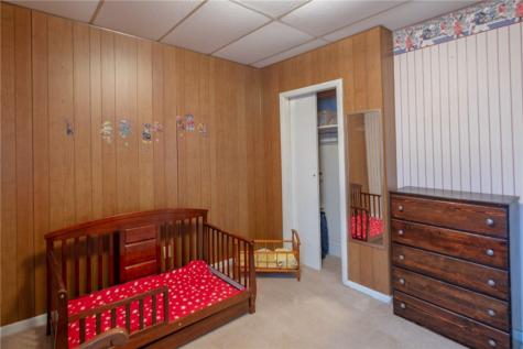 222 N 2nd Street Jeannette PA 15644