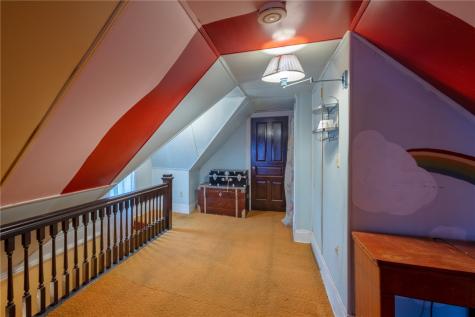 222 N 2nd Street Jeannette PA 15644