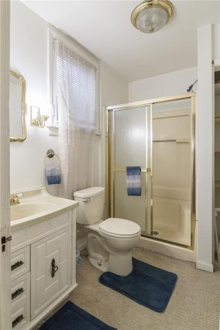 222 N 2nd Street Jeannette PA 15644