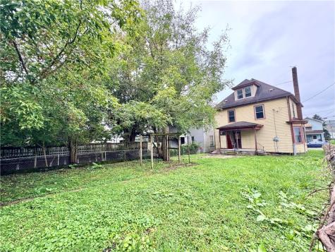 1101 Pollock Avenue New Castle PA 16101