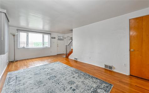 5150 Lougean Avenue Lincoln Place PA 15207