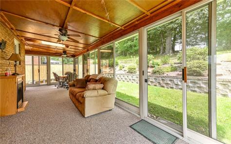 5150 Lougean Avenue Lincoln Place PA 15207