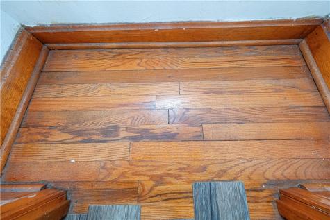 1004 Sunset Boulevard Ellwood City PA 16117