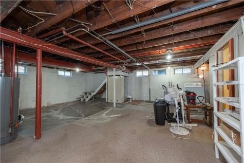 1004 Sunset Boulevard Ellwood City PA 16117