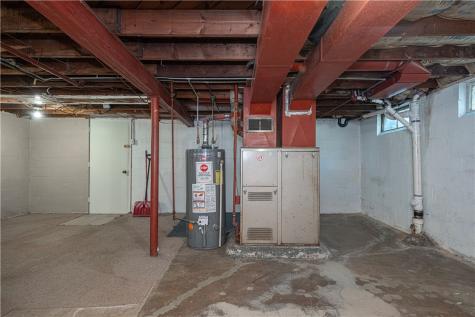 1004 Sunset Boulevard Ellwood City PA 16117