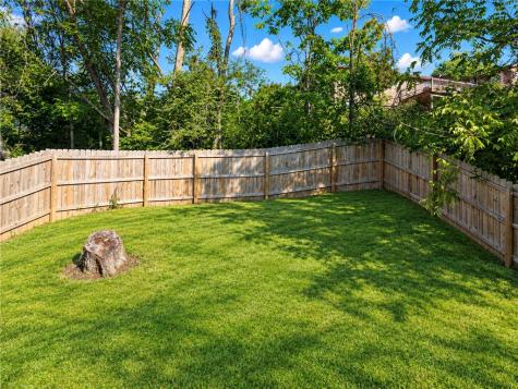 1004 Sunset Boulevard Ellwood City PA 16117