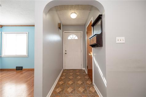 1004 Sunset Boulevard Ellwood City PA 16117